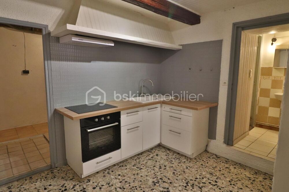 Location Maison Maison de village R+2, 4 chambres Montfrin