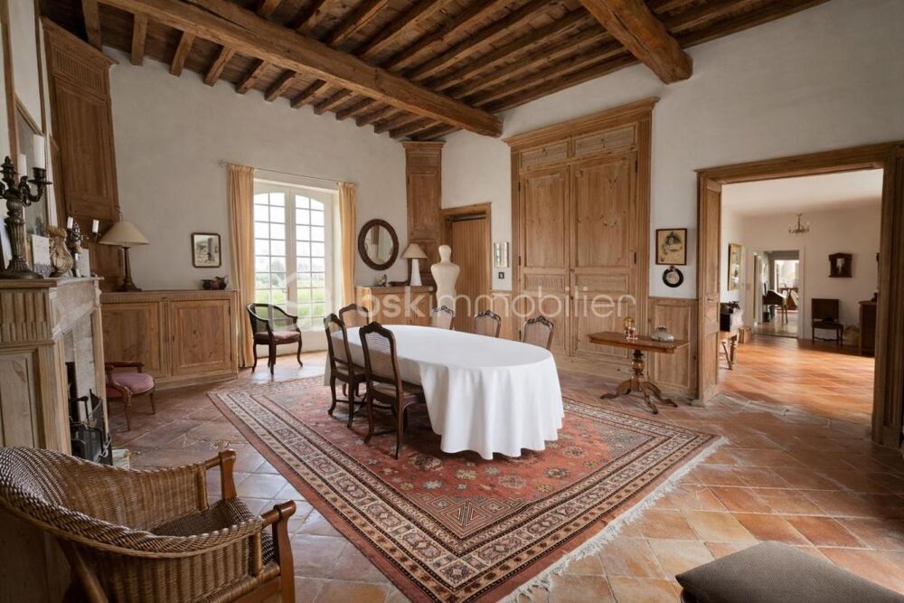 � vendre  Propri�t�/ch�teau Issigeac (24560)