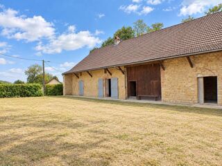 Vente Ferme FERME A FINIR DE RESTAURER ,1 HECTARE - BOIS - CALME - GROS POTENTIEL Asnans beauvoisin