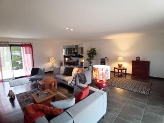  Villa � vendre 3 pi�ces 140 m�