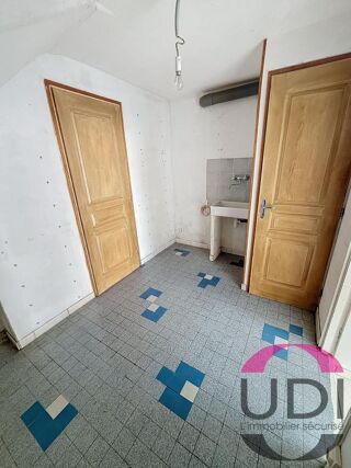  Immeuble  vendre 3 pices 73 m