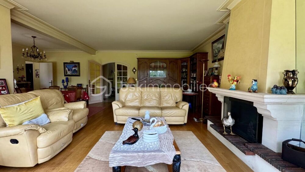 à vendre  Propriété/château Cesson-Sévigné (35510)