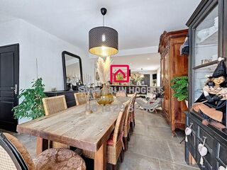  Maison � vendre 5 pi�ces 220 m�