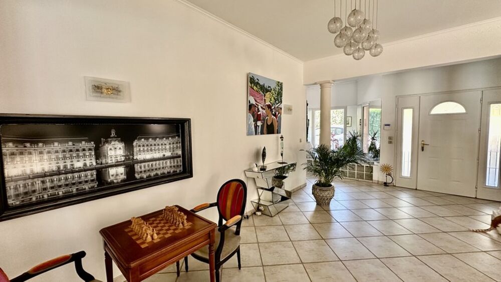Vente Villa Maison Villa à vendre 205m² MARTIGNAS SUR JALLE (33) Martignas sur jalle