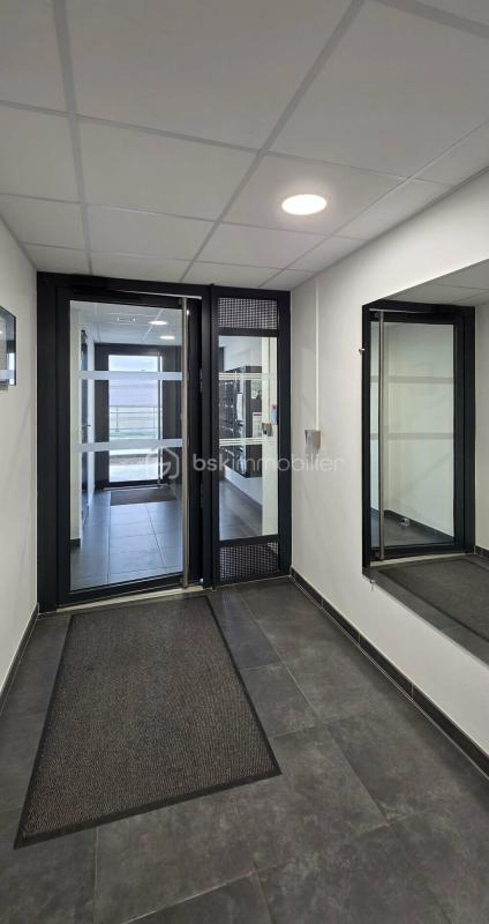 Amiens Sud, à vendre, bel appartement T3 avec 2 chambres, beau balcon et un parking