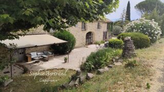  Maison à vendre 14 pièces 364 m²