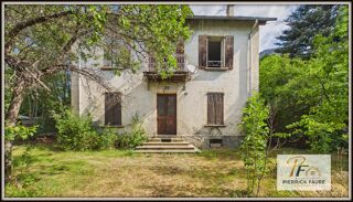  Maison à vendre 15 + pièces 194 m²