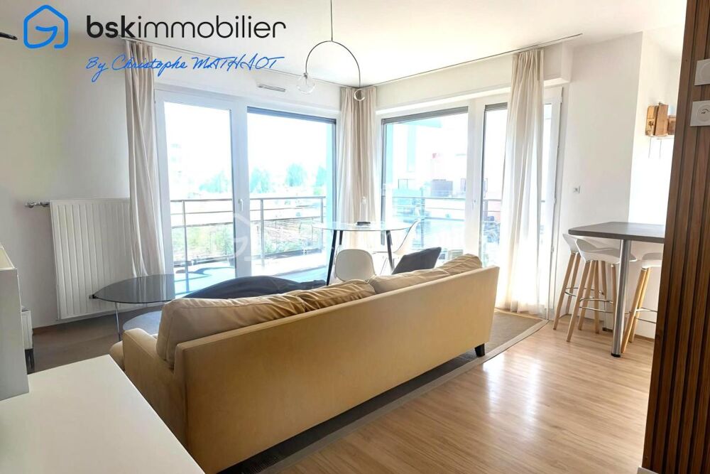 Appartement T4 moderne de 80 m² avec balcon plein Sud/Est et double parking