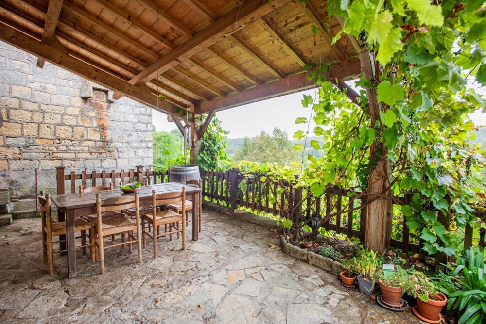 Vente Maison 24150- Jolie, petite maison de village, atypique Couze et saint front