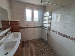  Maison à vendre 8 pièces 132 m²