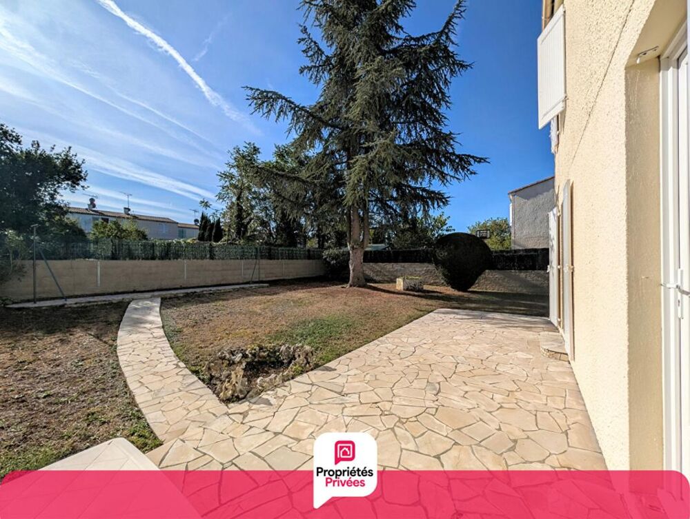 Maison 4 pièce(s) 91 m2 Chateaubernard