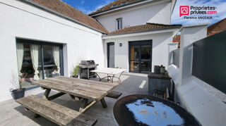  Maison � vendre 7 pi�ces 240 m�