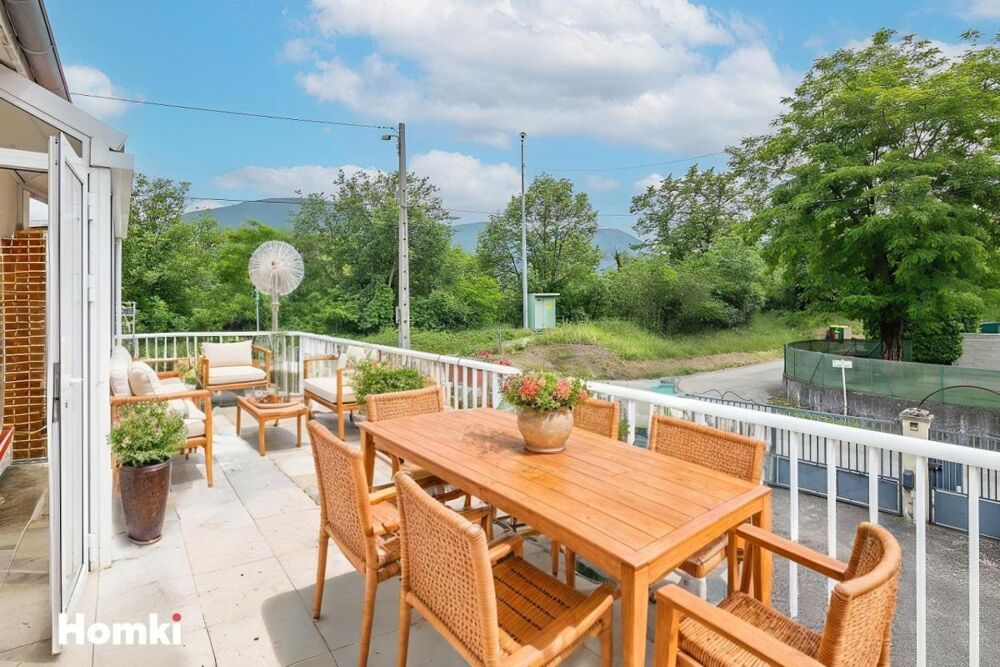Maison/Villa T8 de 173 m² à Varces-Allières-et-Risset 38760