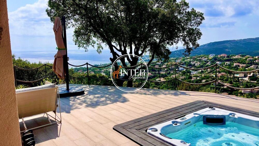 � vendre  Villa Les Issambres (83380)