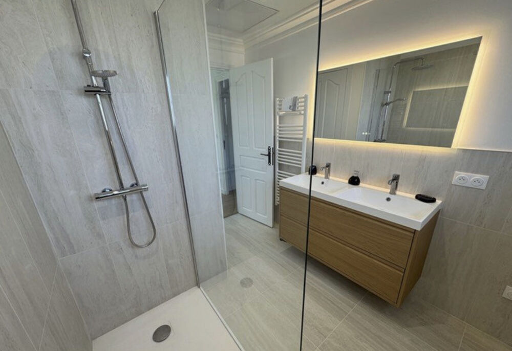 Appartement T3 de charme au coeur du triangle dOr dAngers