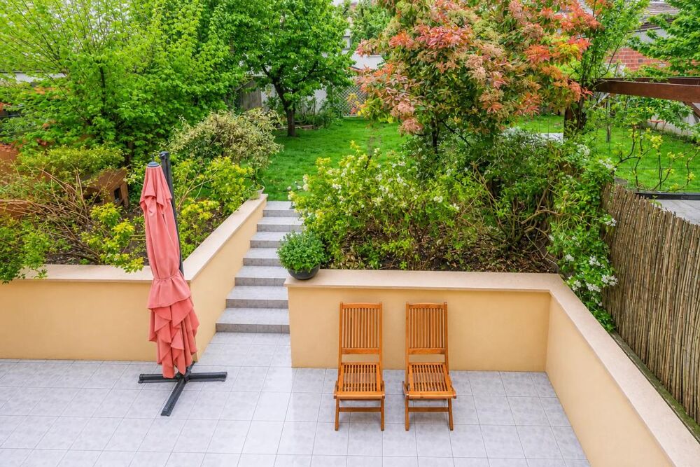 Vente Maison Maison 6 pièces de 130m² en vente à Viroflay - Idéal pour familles Viroflay