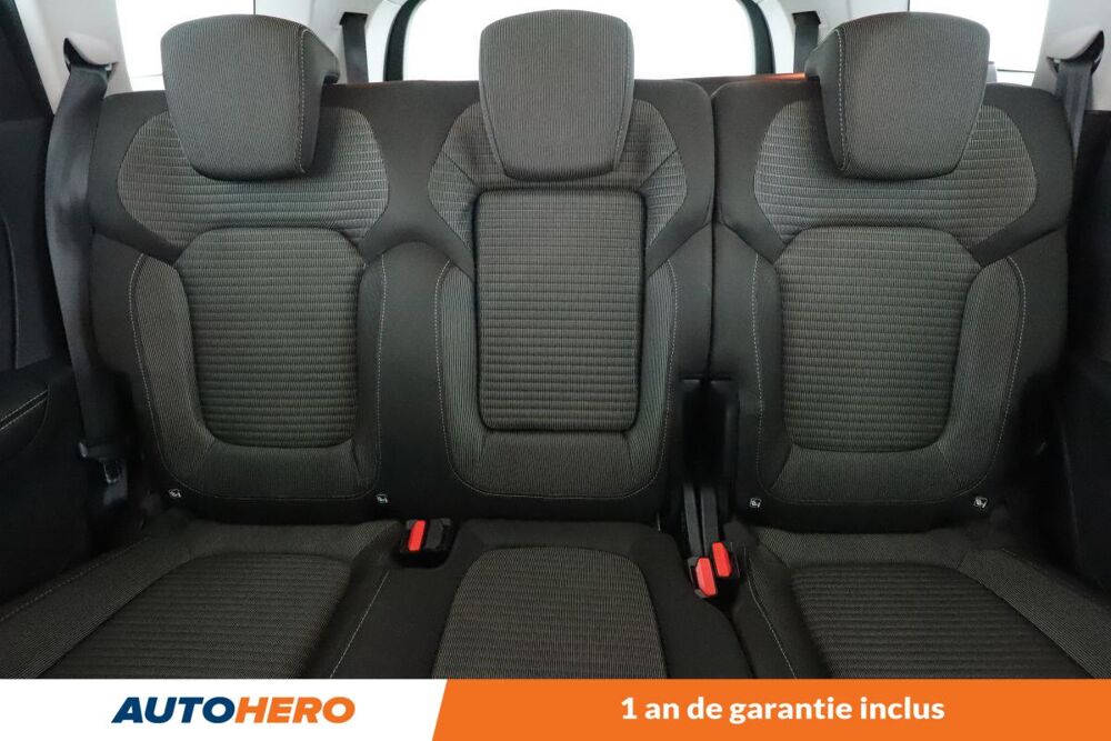 Grand scenic IV 1.7 dCi Blue Business 7PL 120 ch 2020 occasion 92130 Issy-les-Moulineaux