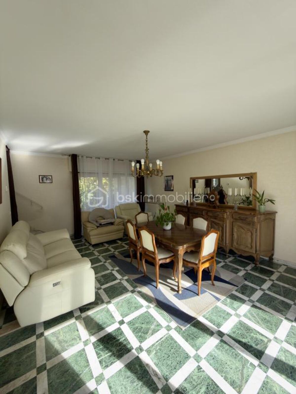 MAISON DE 151 M2, 6 PIÈCES AVEC TERRAIN