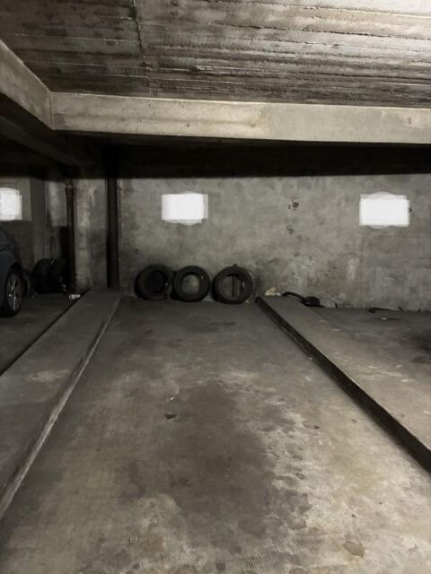  Parking / Garage � louer 