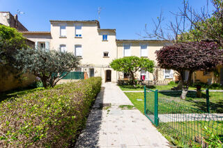  Immeuble � vendre 15 + pi�ces 354 m�