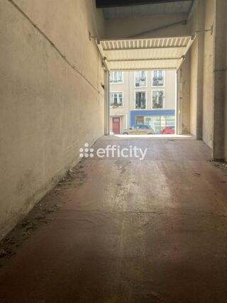 Parking / Garage � vendre 175 m�