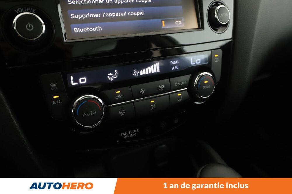 Qashqai 1.2 DIG-T N-Connecta Xtronic 115 ch 2017 occasion 92130 Issy-les-Moulineaux
