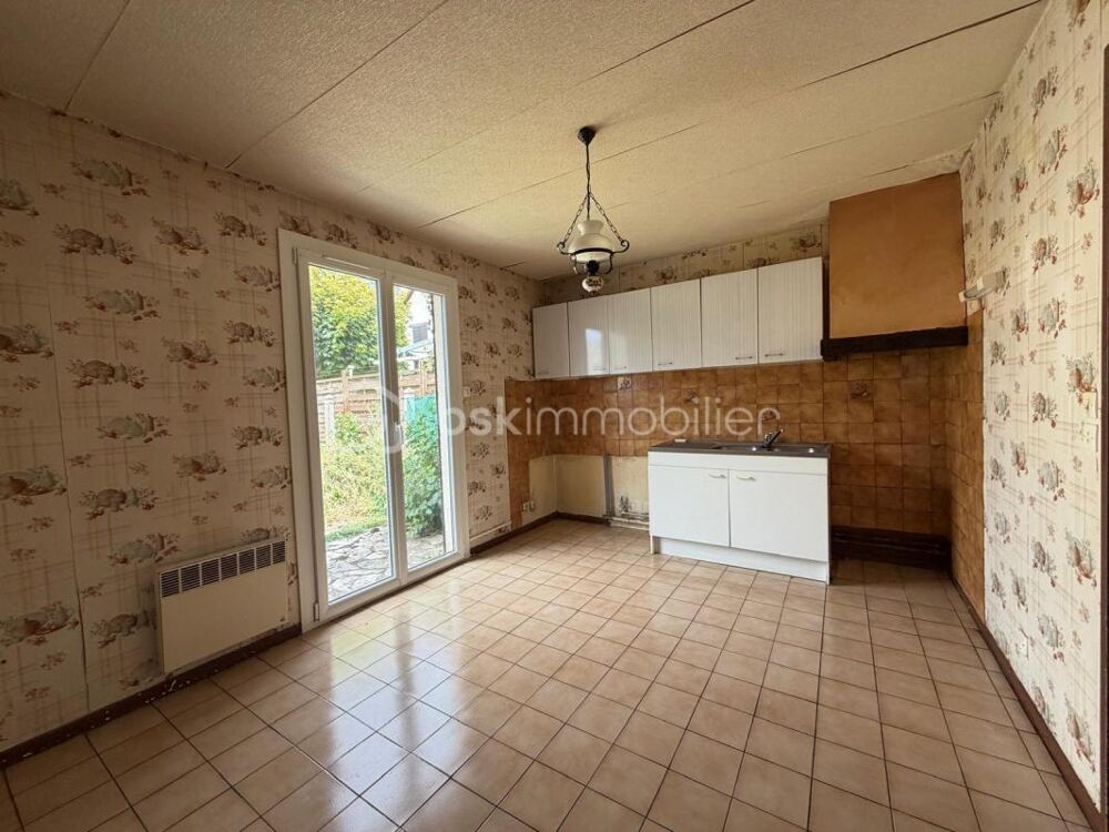 Maison familiale avec 3 chambres et sous-sol complet