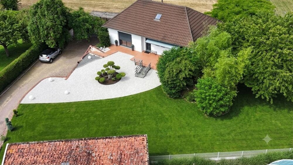 Saulon-La-Chapelle, Maison 6 pièces  124 m²