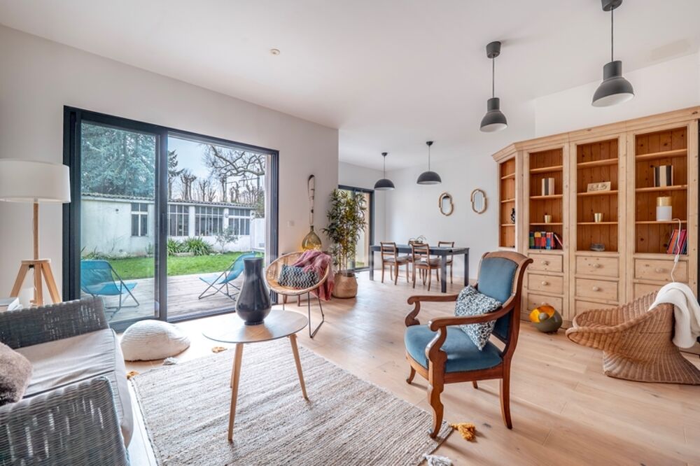 Vente Maison Maison à vendre 9 pièces VERSAILLES (78) Versailles