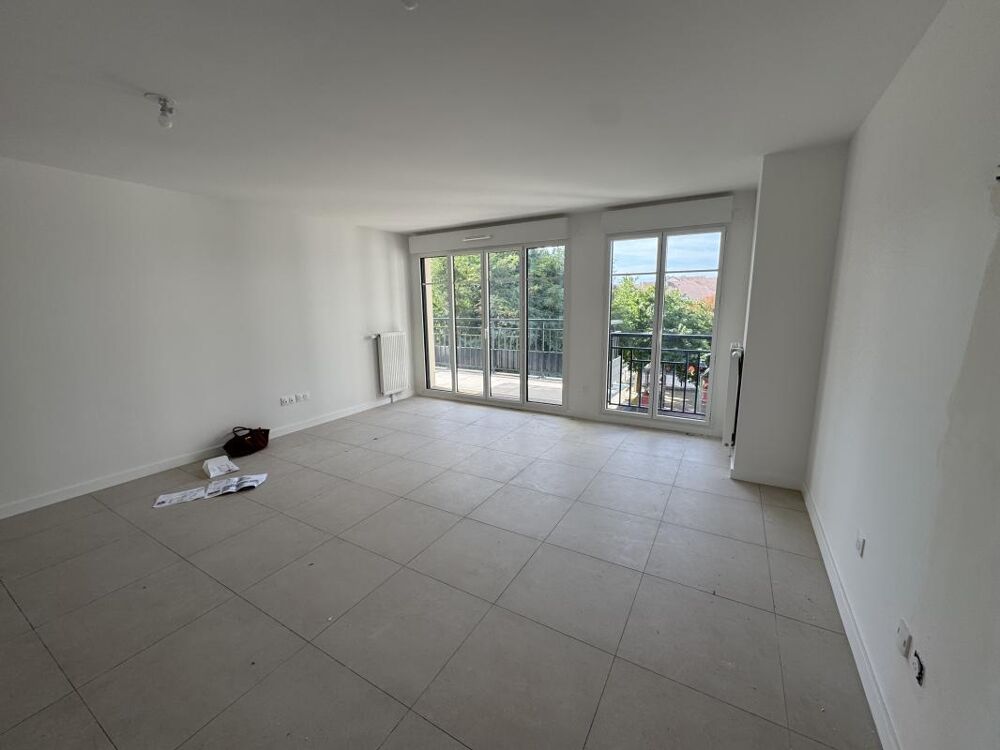 BALCON VUE PARC + PARKING + Proche Gare et en plein coeur de ville !