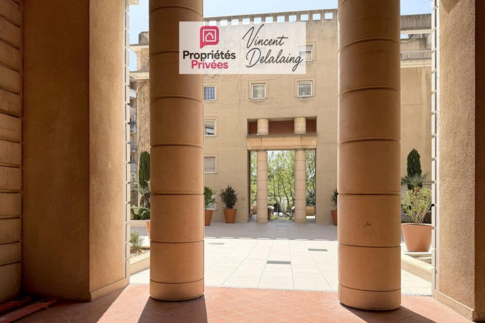 Appartement de standing avec terrasses et places de parking