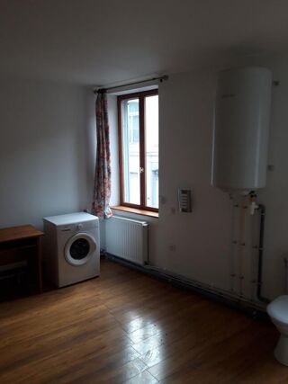  Appartement à louer 2 pièces 35 m²