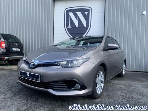 Toyota Auris Hybride 136h Dynamic 2016 occasion Carpiquet 14650