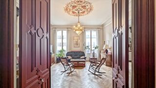  Appartement � vendre 8 pi�ces 232 m�