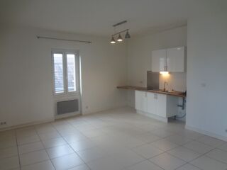 Immeuble � vendre 10 pi�ces 273 m�