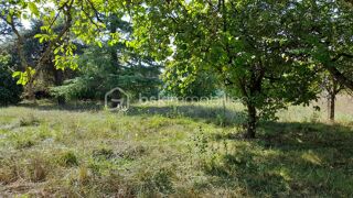  Terrain � vendre 1069 m�