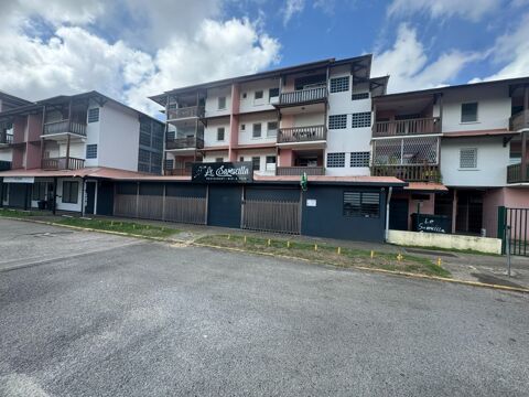 A vendre, superbe fonds de commerce d'un grand Restaurant id&eacute;alement situ&eacute; &agrave; Kourou 385000 97310 Kourou