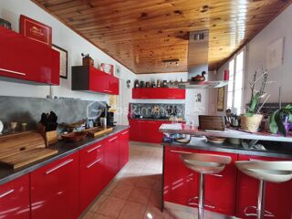  Maison � vendre 10 pi�ces 221 m�