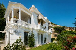  Villa à vendre 7 pièces 170 m²
