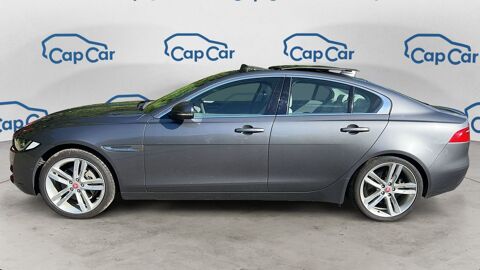 XE 2.0 D 180 AWD BVA8 Portfolio - Entretien constructeur Toit o 2018 occasion 63000 Clermont Ferrand