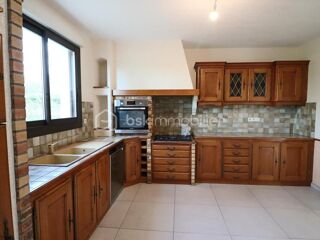  Propriété/château à vendre 6 pièces 125 m²