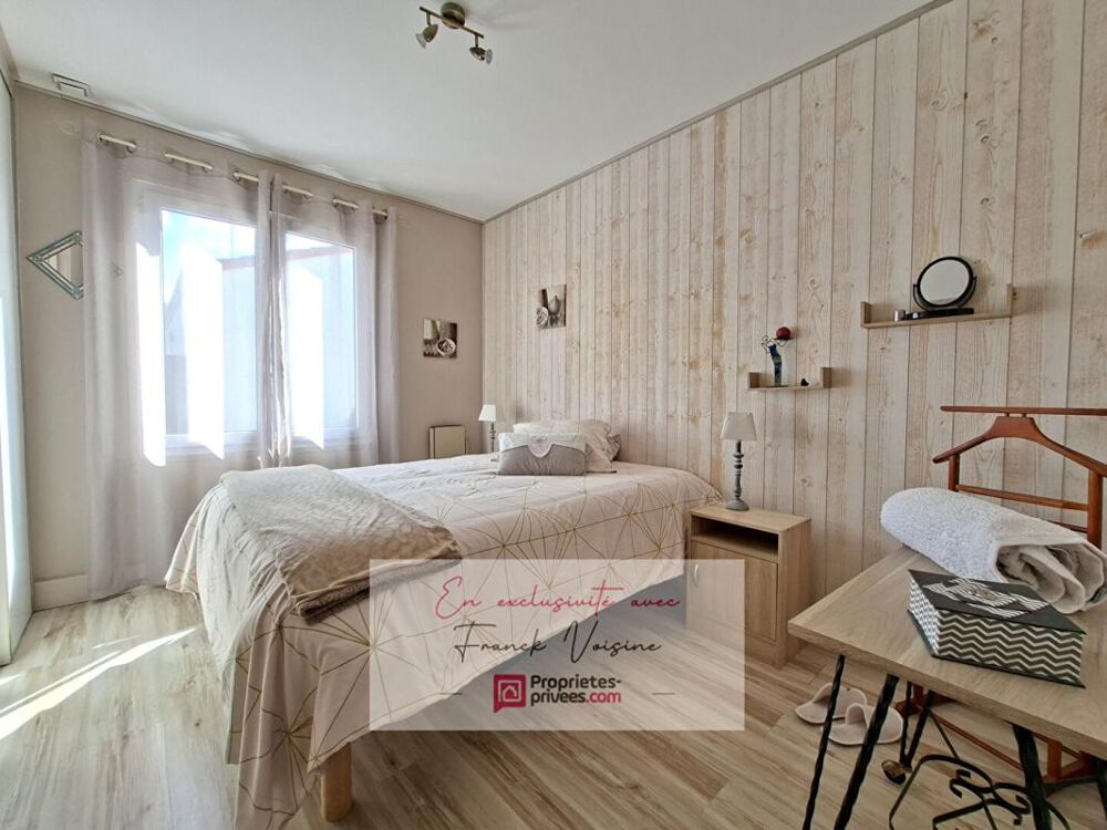 A VENDRE en Exclusivité aux Herbiers, maison plain-pied de 91 m2 avec 3 chambres et 1 bureau ou chambre sur une parcelle de 436