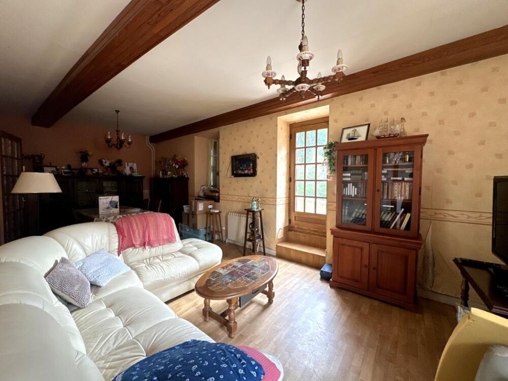 Vente Maison Maison de ville 115m² avec cuvage et jardin à Dallet Dallet