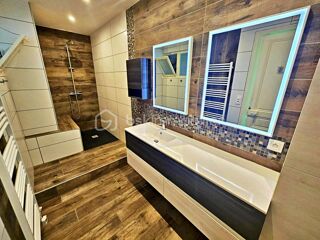  Duplex/triplex à vendre 6 pièces 137 m²