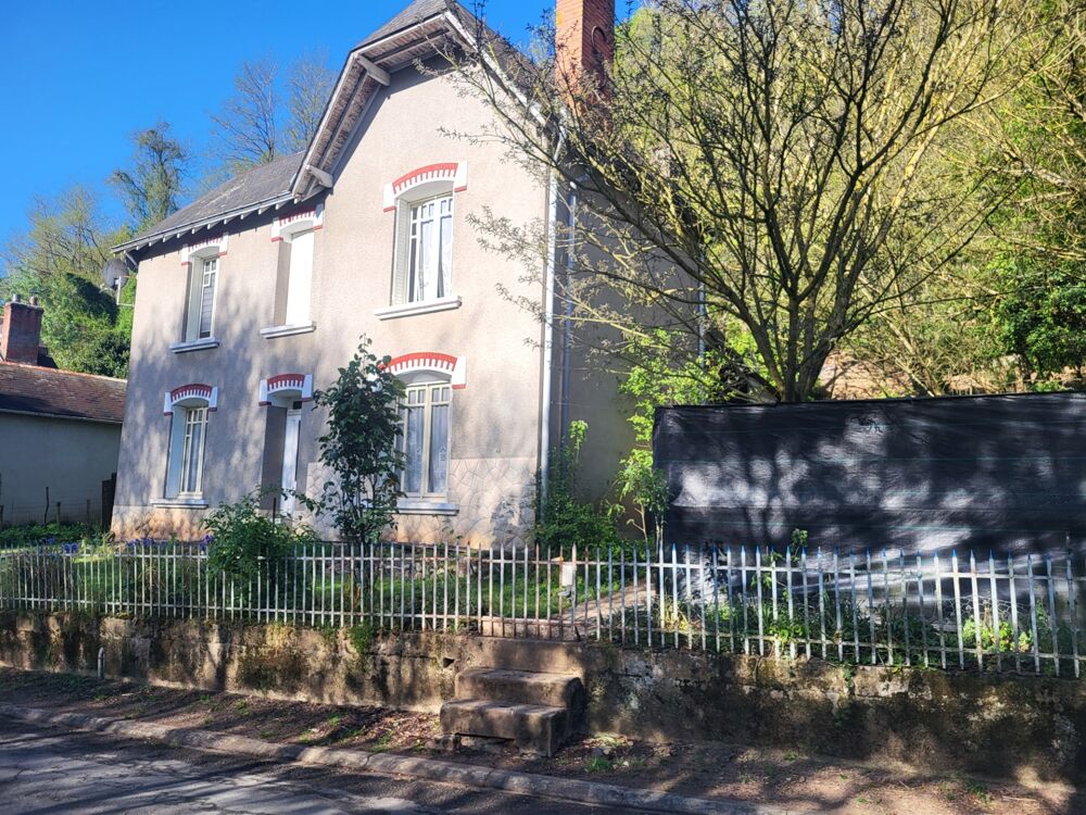 Vente Maison Maison à vendre 5 pièces SAINT LOUP LAMAIRE (79) Terrain 3138 m² Saint loup lamaire