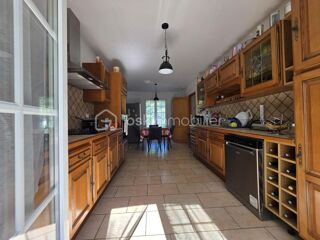  Maison � vendre 7 pi�ces 196 m�