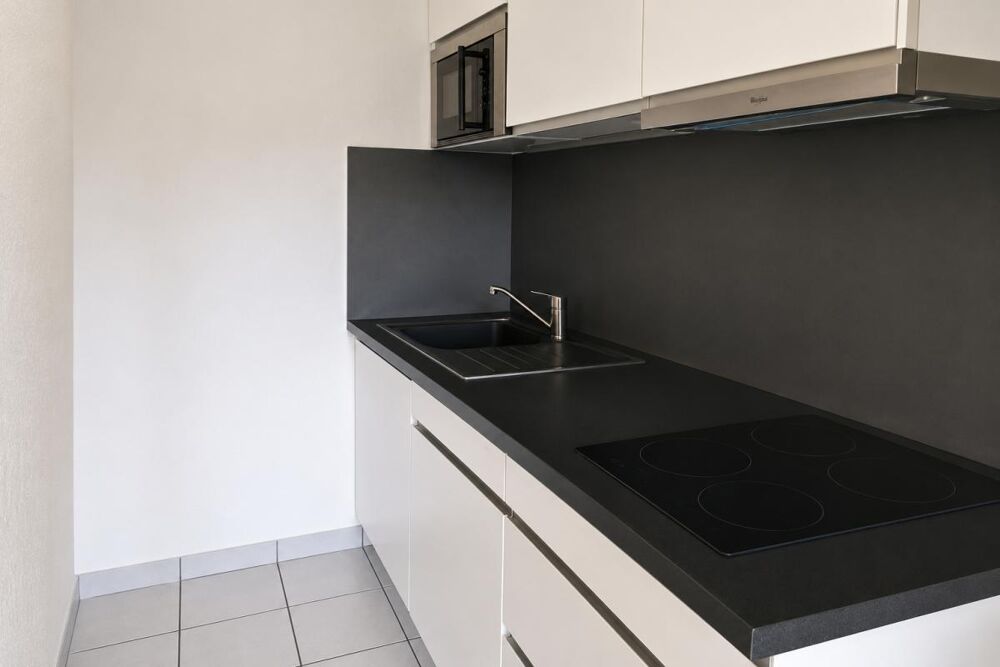 Appartement duplex Talence 2 pièces 32 m2 balcon, piscine et parking