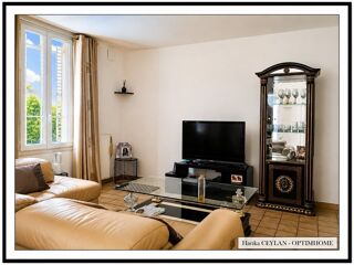  Immeuble à vendre 179 m²