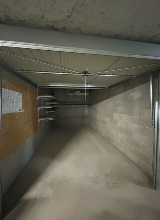  Parking / Garage � vendre 14 m�