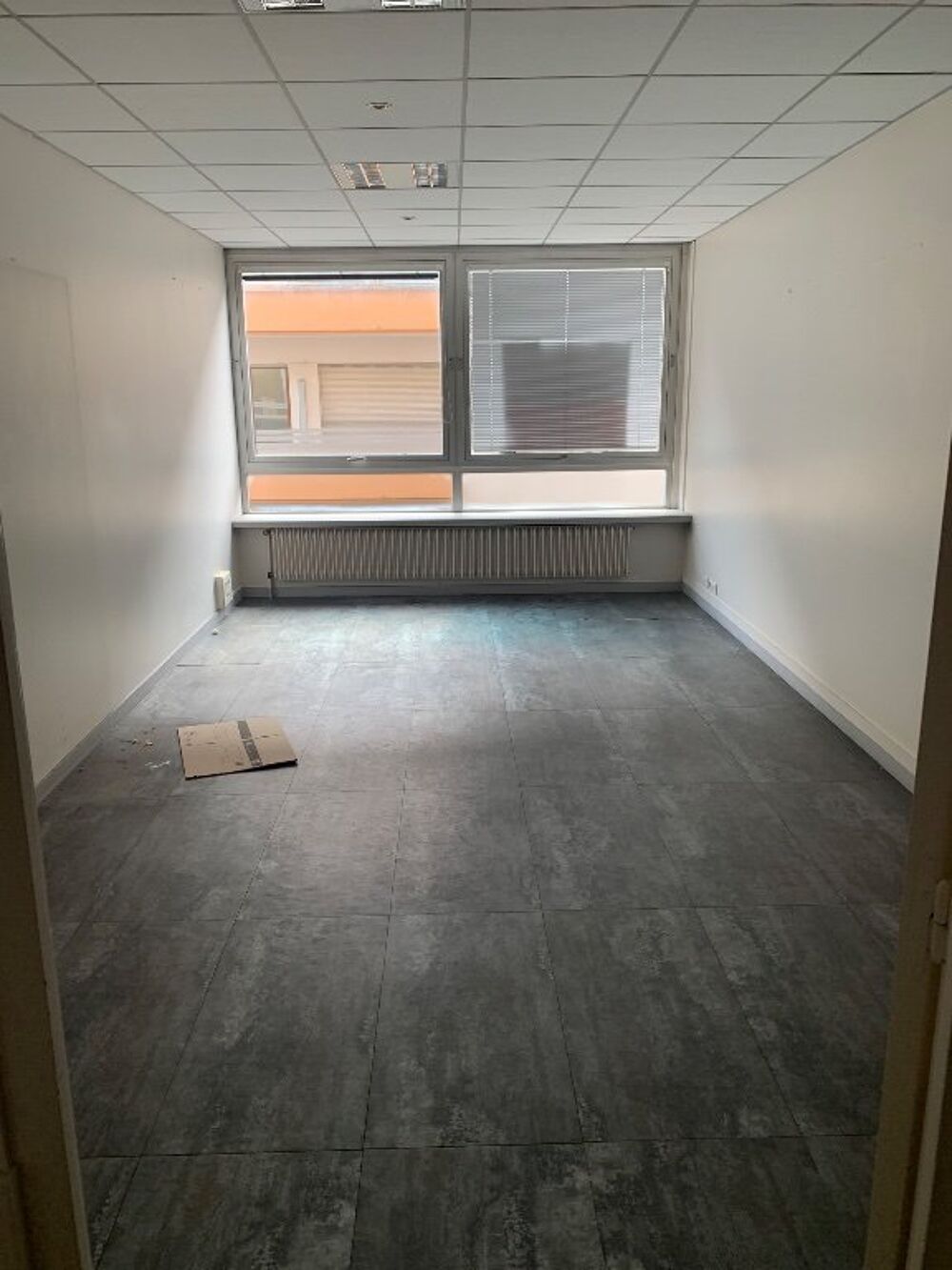   A VENDRE - BUREAUX Dijon
